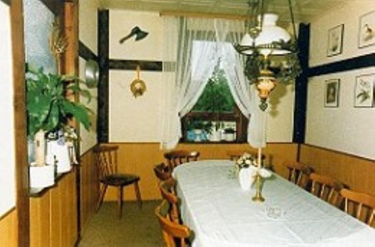 Hotel-Restaurant Cordon Rouge โวลเฟนบึทเทิล ภายนอก รูปภาพ